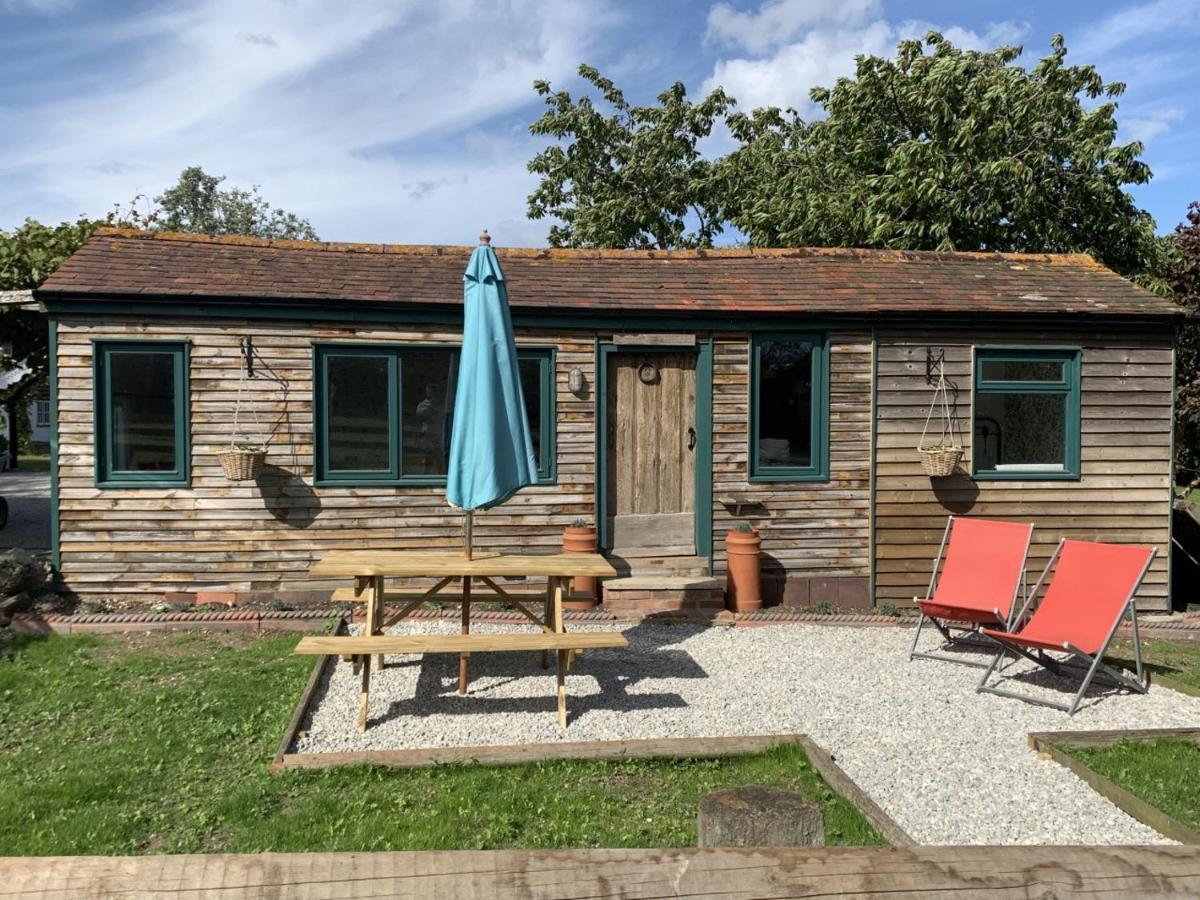 Truly Kentish Holiday Lets Teynham Екстер'єр фото