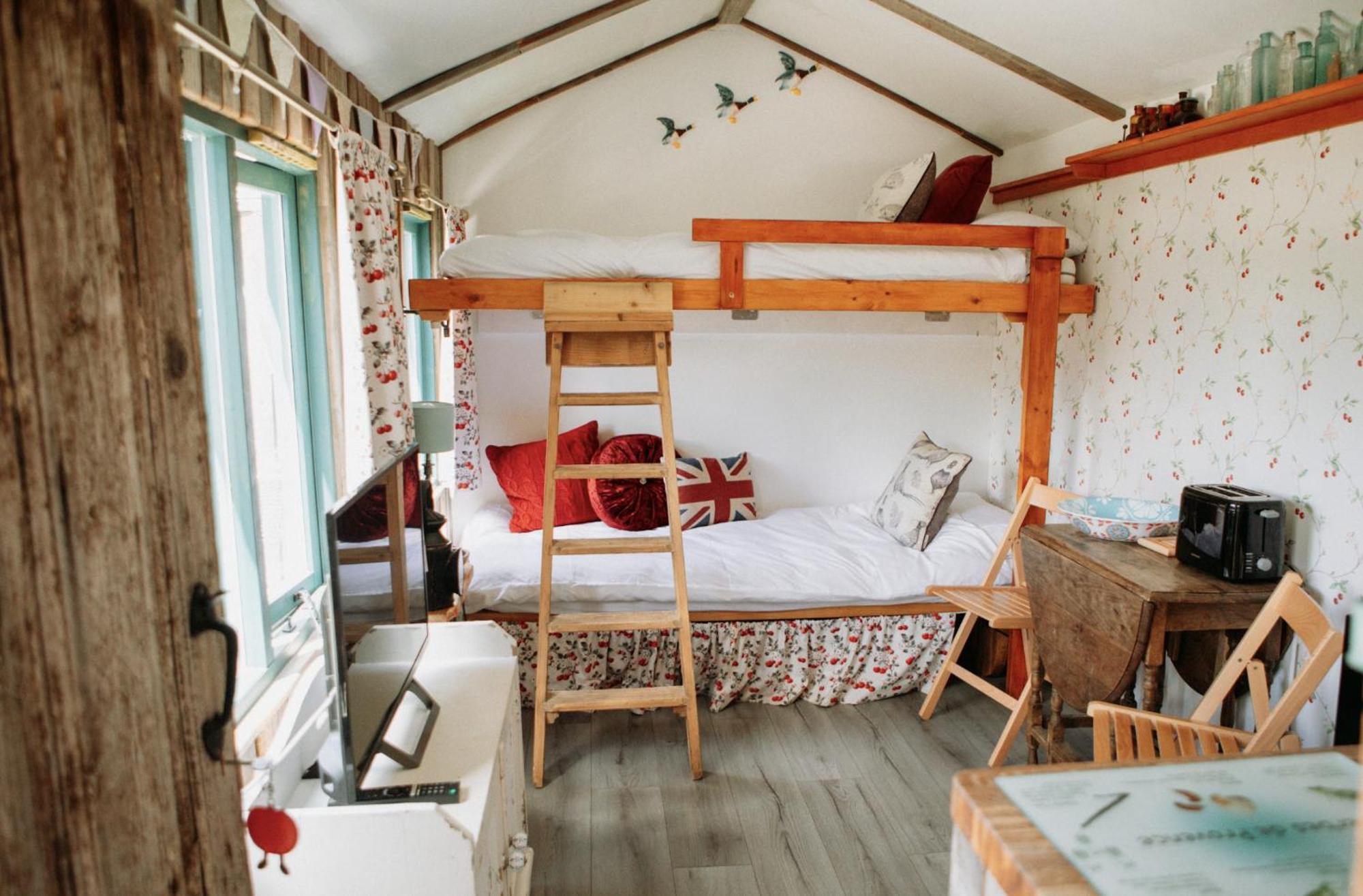 Truly Kentish Holiday Lets Teynham Номер фото