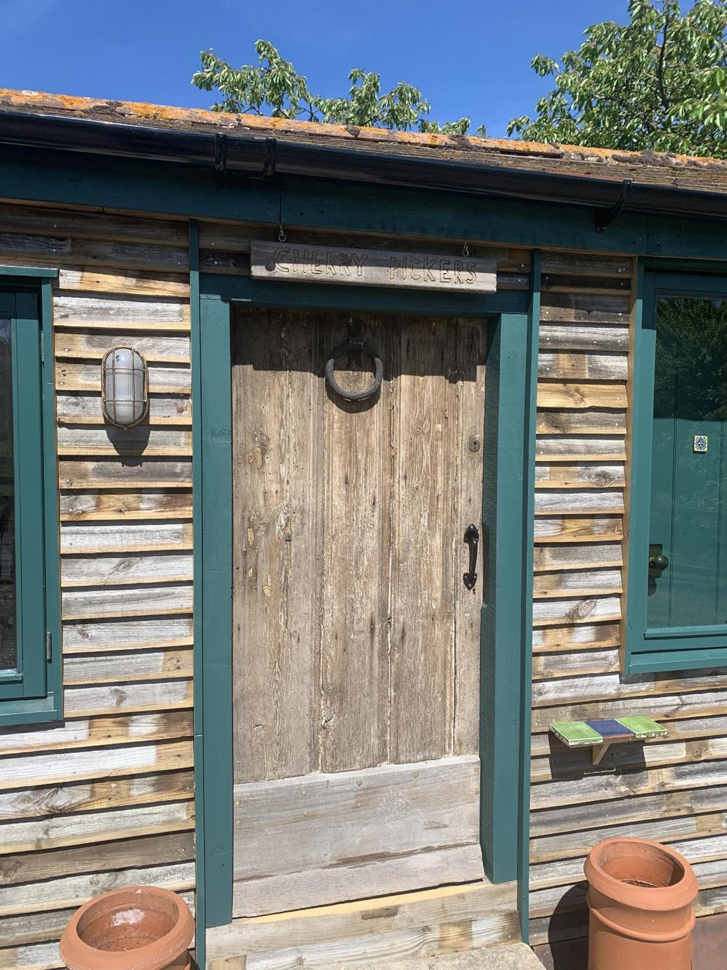 Truly Kentish Holiday Lets Teynham Екстер'єр фото